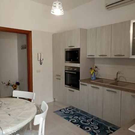 Apartment Marco A Pochi Passi Dal Mare S.vito