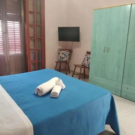 Marco A Pochi Passi Dal Mare S.vito Apartment *